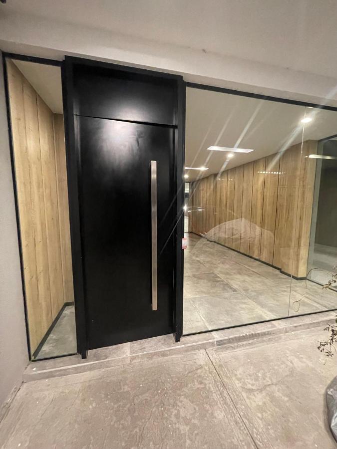 Apartamento Departamento Moderno - Equipado Y Con Cochera Privada *